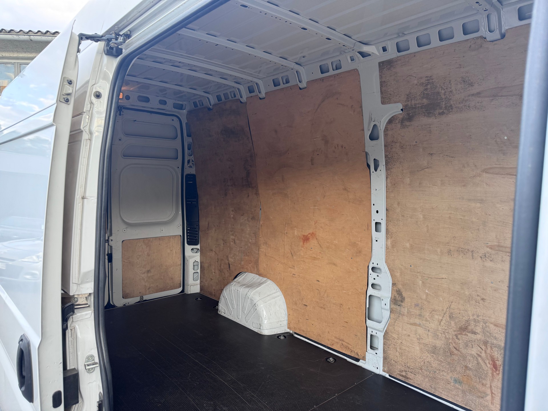 FIAT Ducato 35 XL 3.0 CNG Natural Power-image-9