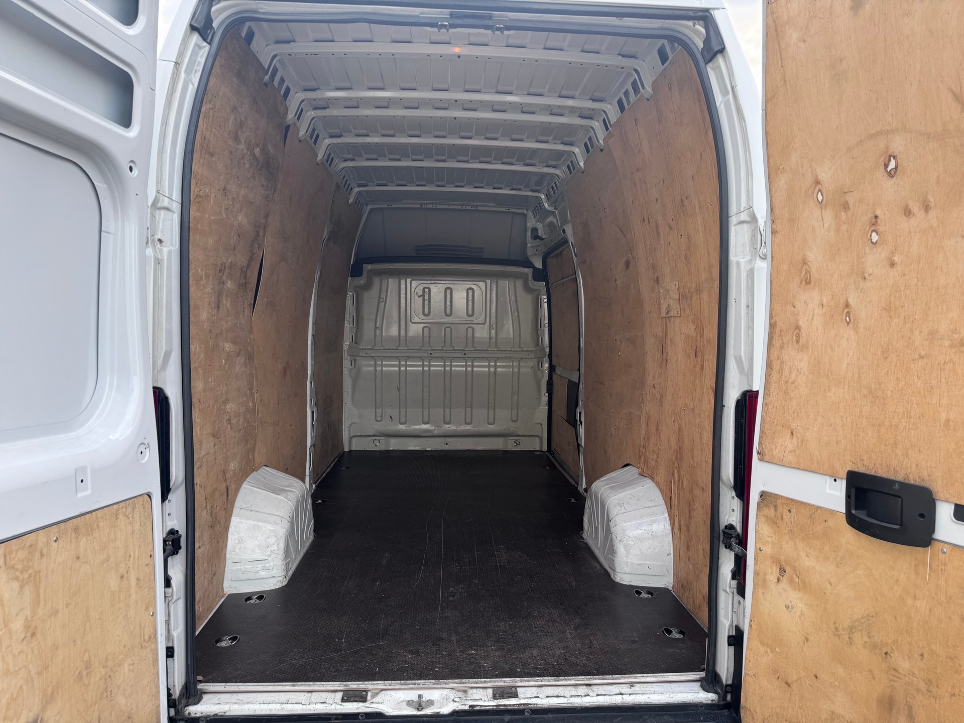 FIAT Ducato 35 XL 3.0 CNG Natural Power-image-7