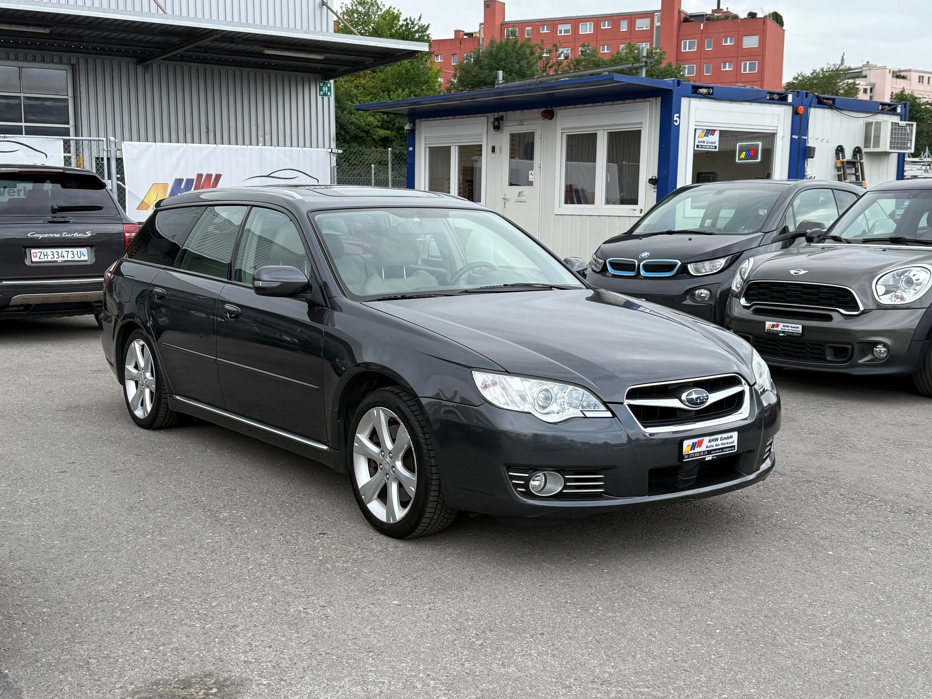 SUBARU Legacy 3.0R AWD Executive Automatic / Frisch ab MFK 14.01.2026 / AHK 2000kg / 8-fach bereift / Leder / Navi-image-2
