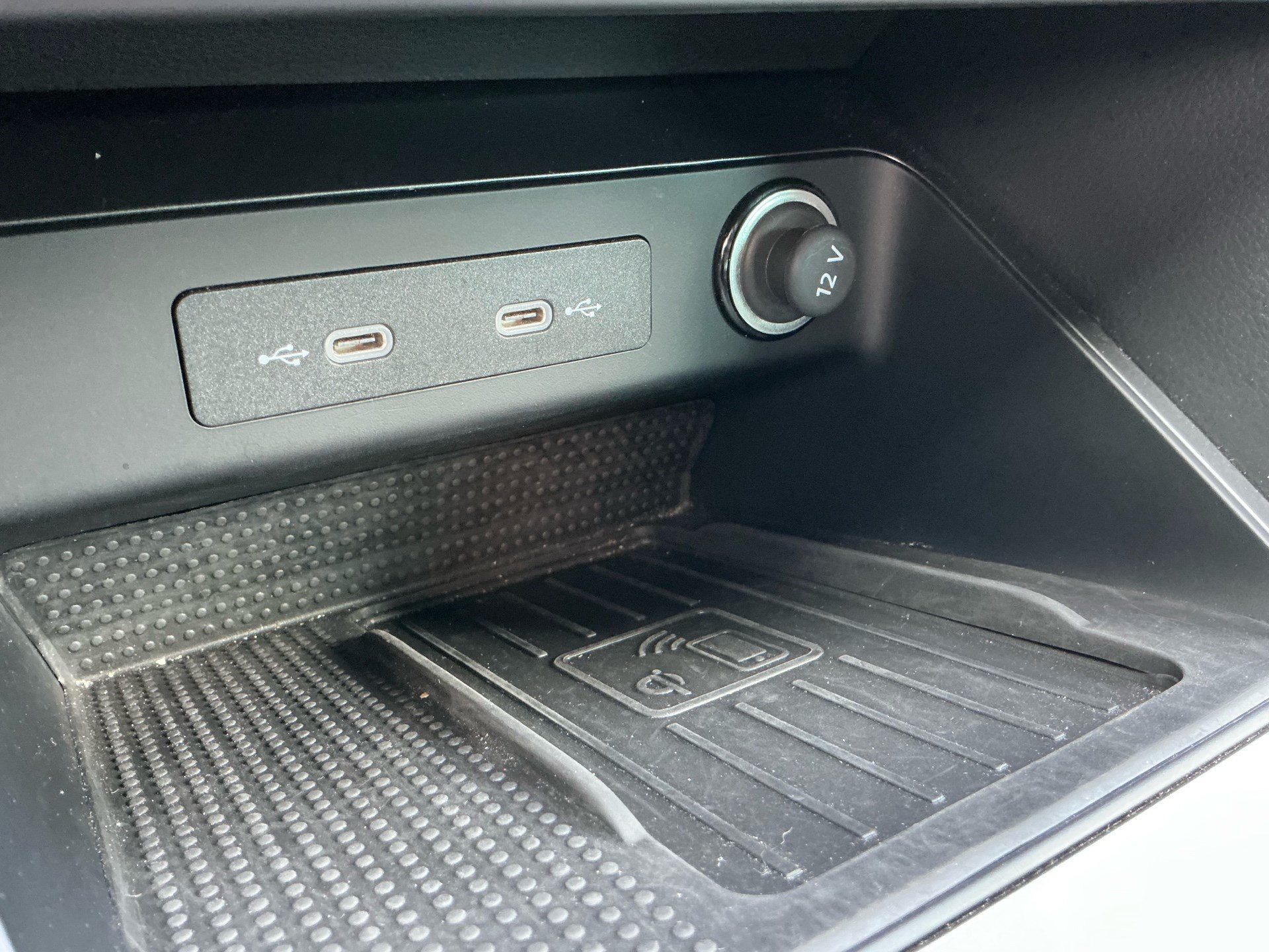 CUPRA Ateca VZ 4Drive *** AKRAPOVIC SPORTAUSPUFF & 5 JAHRE WERKSGARANTIE ***-image-26