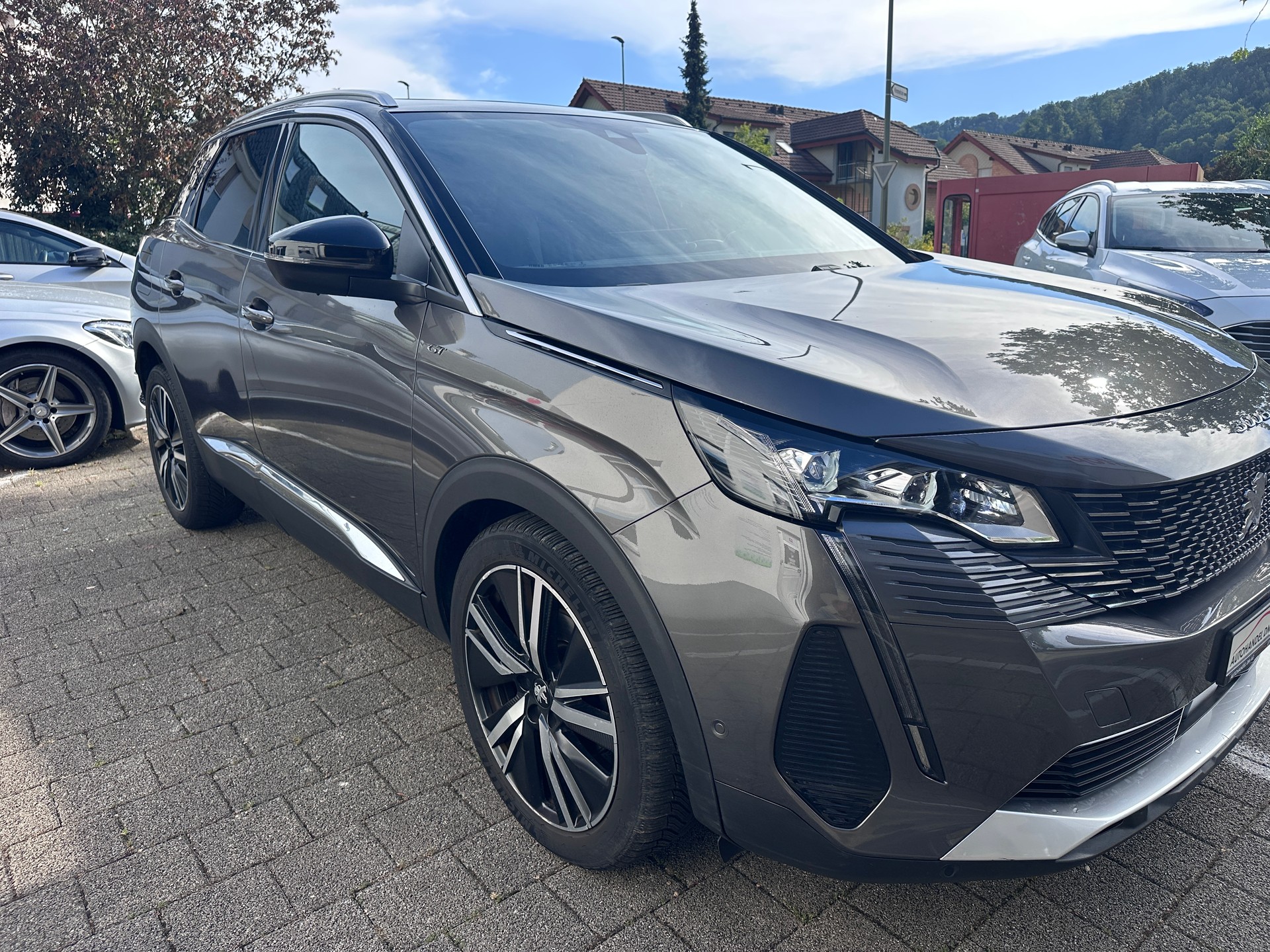 PEUGEOT 3008 1.5 BlueHDi GT Pack EAT8-image-7
