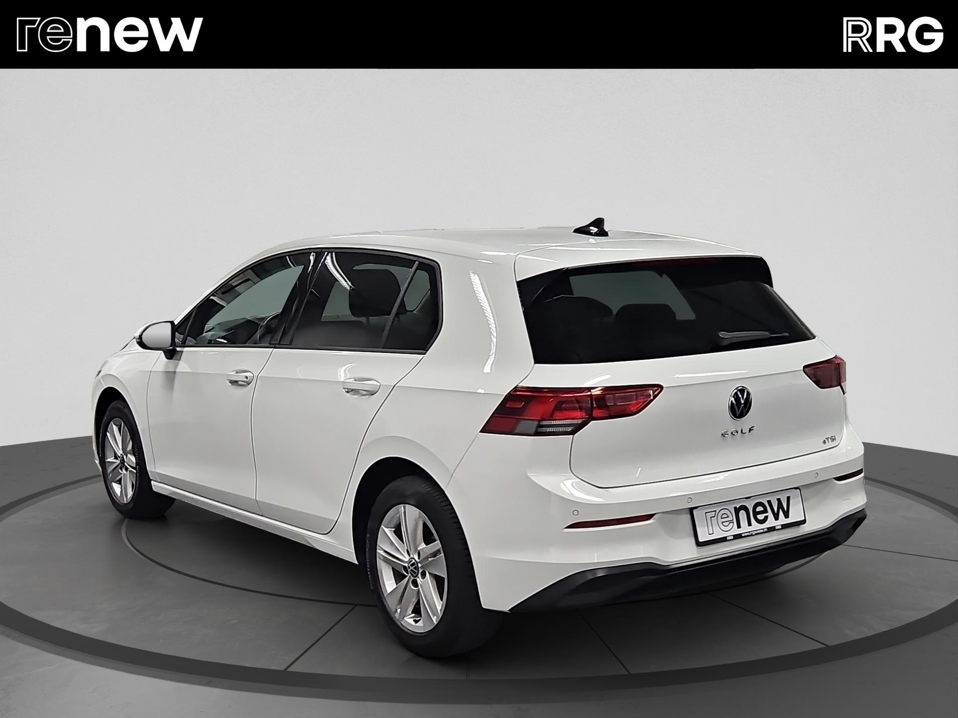 VW Golf 1.5 e TSI ACT Life DSG-image-4