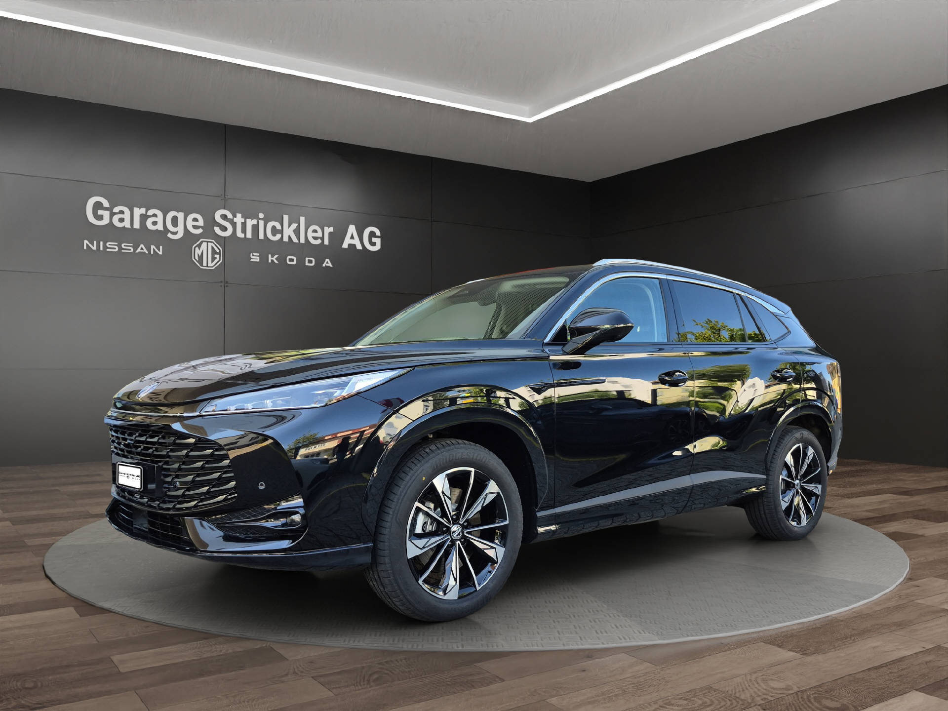 MG HS 1.5 Hybrid Luxury-image-0