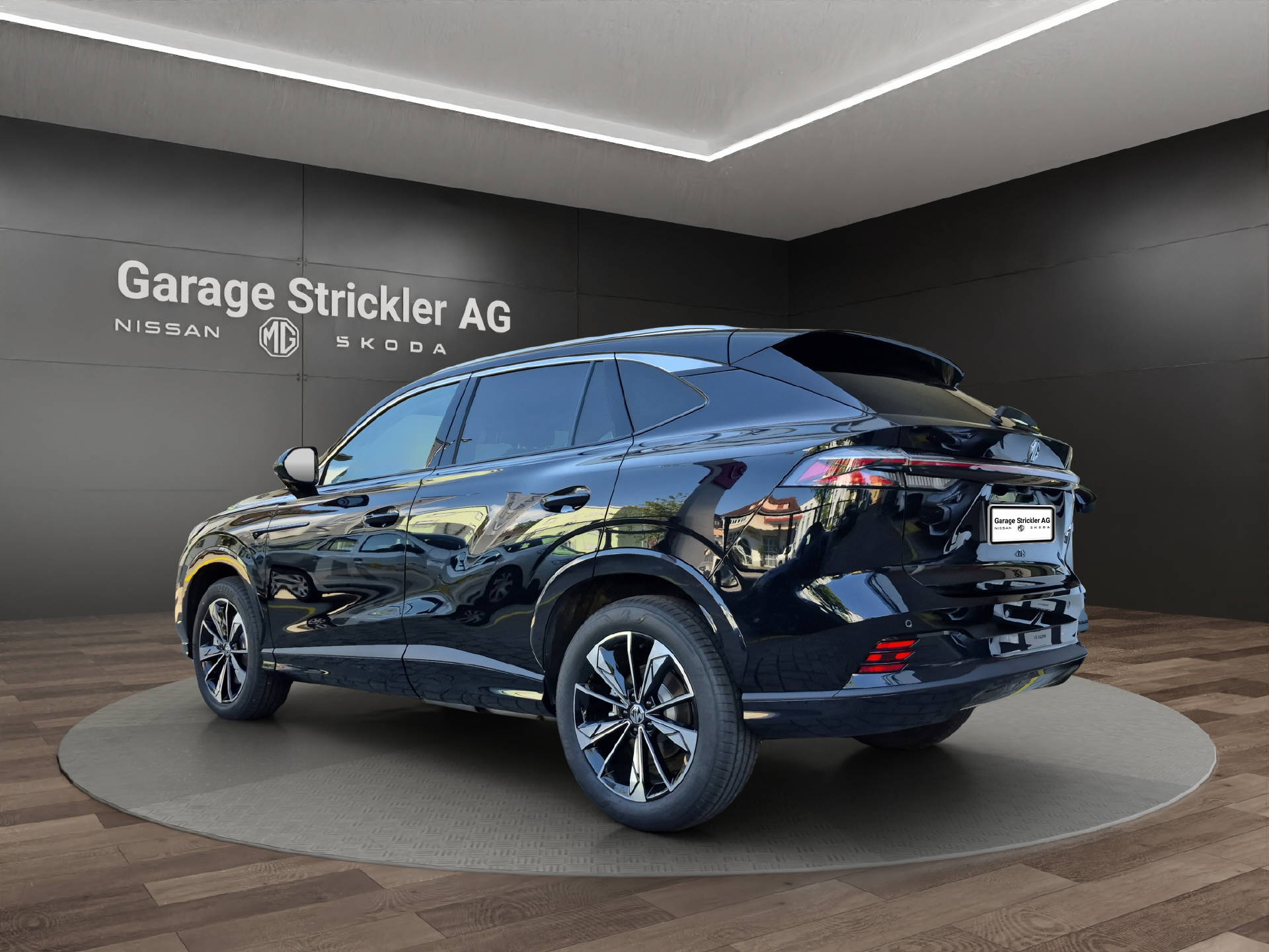 MG HS 1.5 Hybrid Luxury-image-2