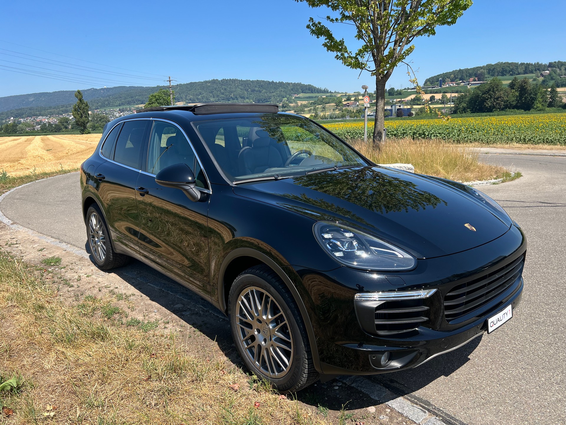 PORSCHE Cayenne Diesel 3.0 V6 TDI * Luftfederung *-image-0
