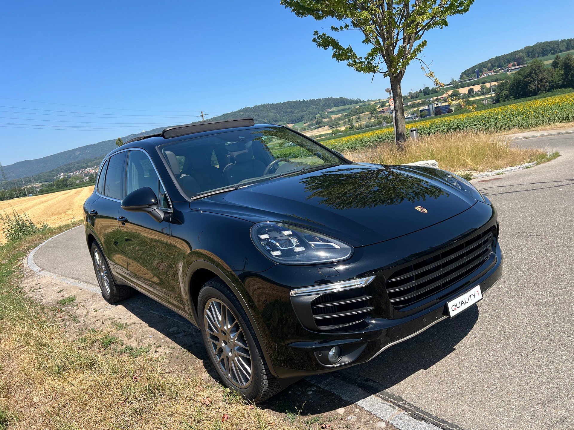 PORSCHE Cayenne Diesel 3.0 V6 TDI * Luftfederung *-image-3