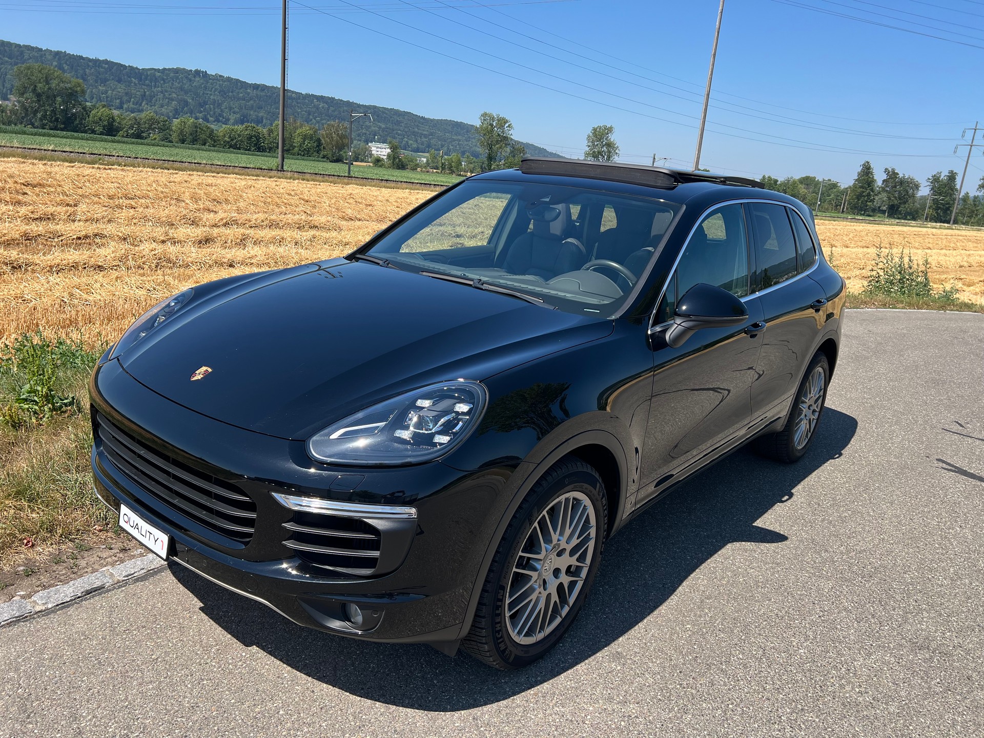 PORSCHE Cayenne Diesel 3.0 V6 TDI * Luftfederung *-image-1