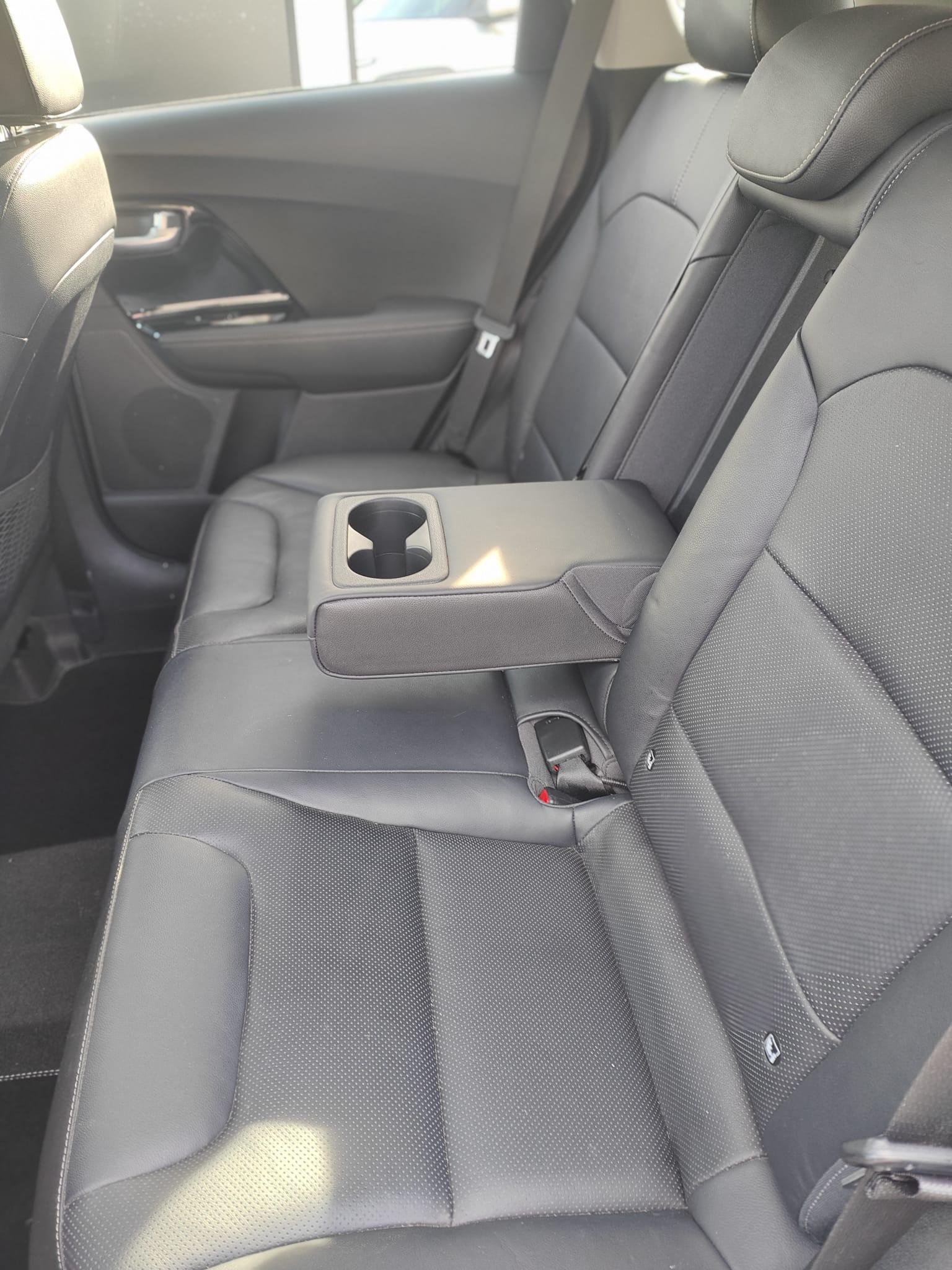 KIA Niro 1.6 GDi Plug-in Hybrid-image-26