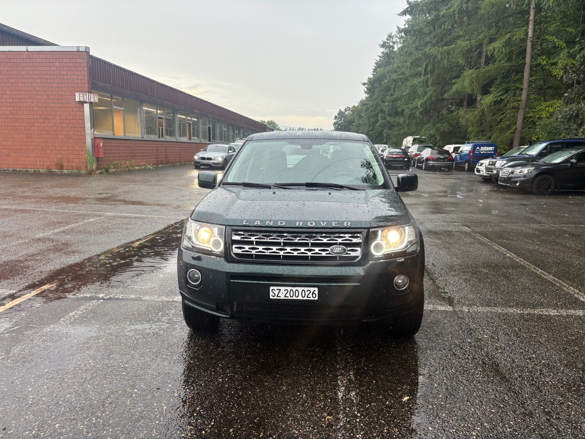 LAND ROVER Freelander 2.0 SE Automatic-image-0