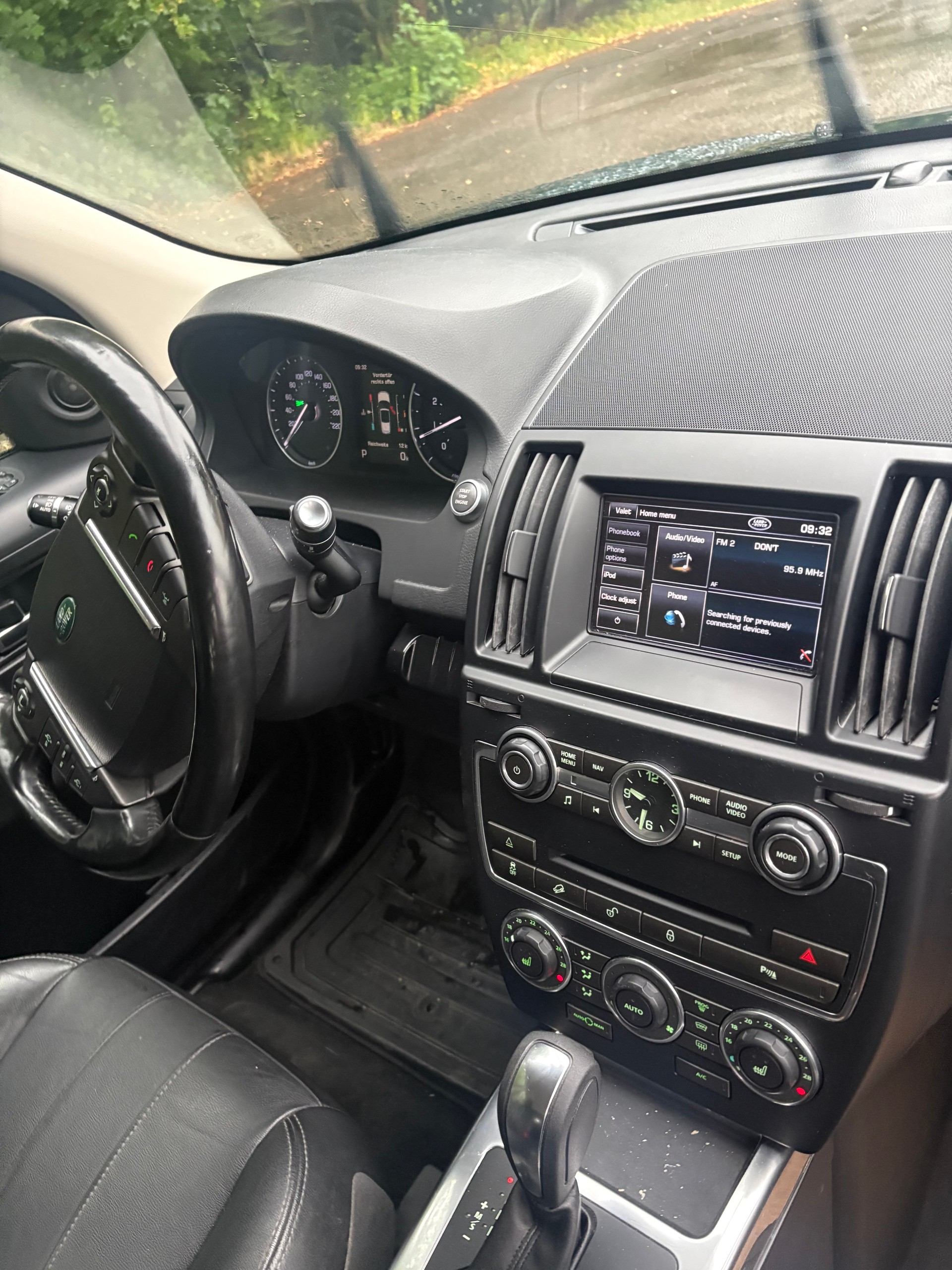 LAND ROVER Freelander 2.0 SE Automatic-image-13