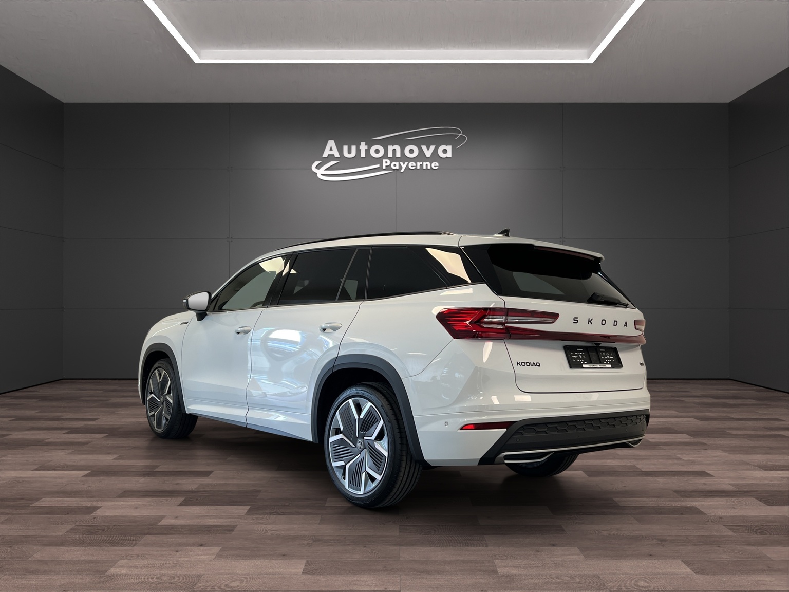 SKODA Kodiaq 2.0 TSI Sportline 4x4-image-3
