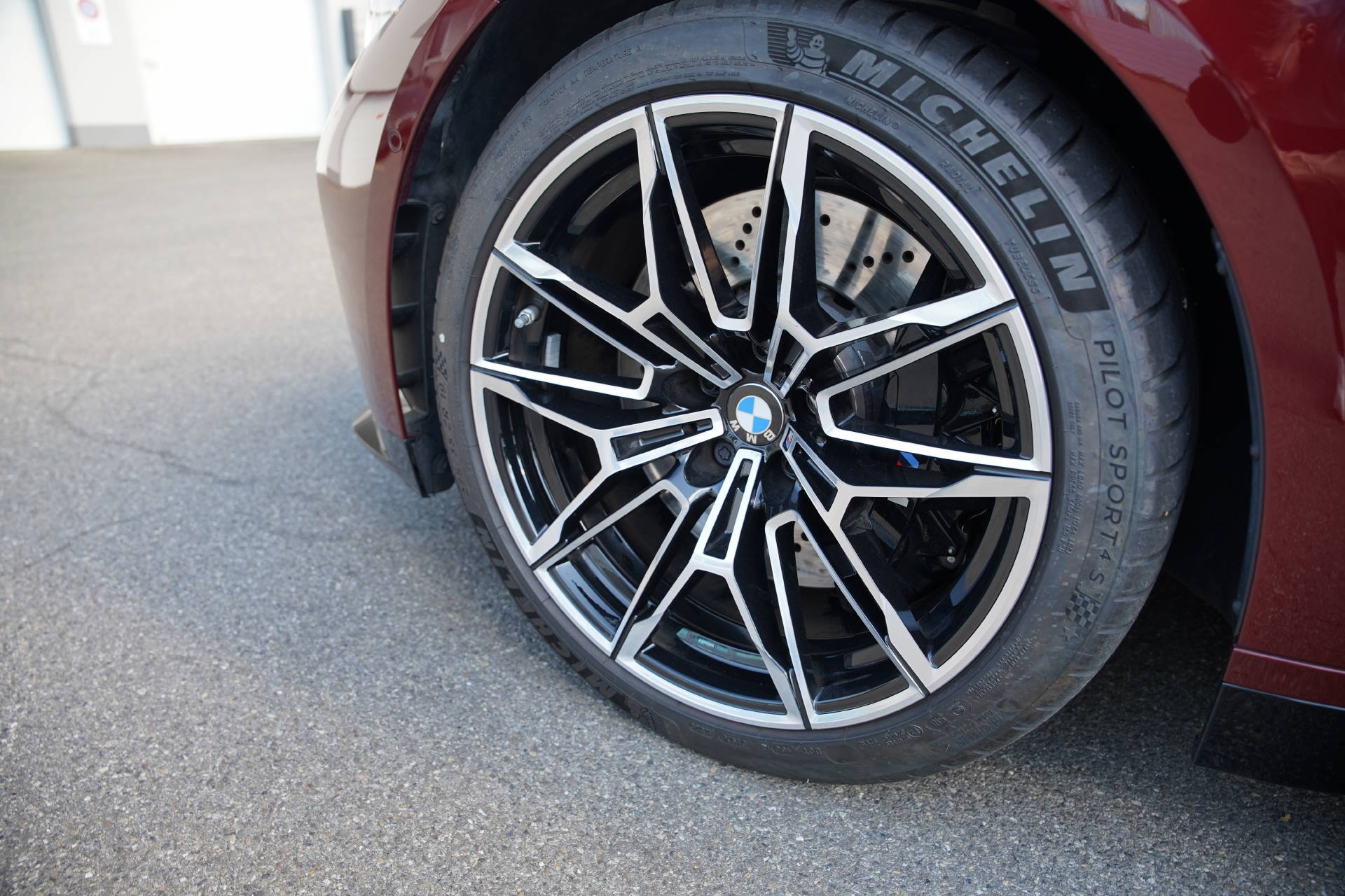 BMW M3 Touring xDrive Competition M LCI-image-5