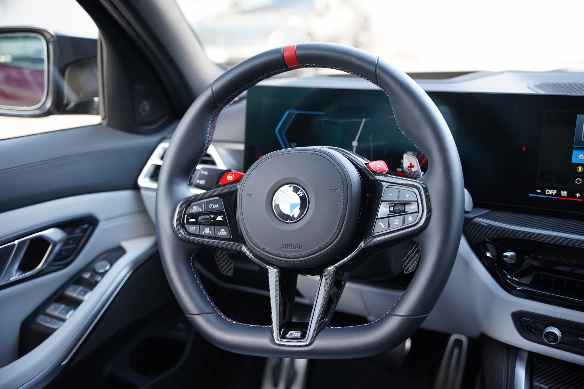 BMW M3 Touring xDrive Competition M LCI-image-12