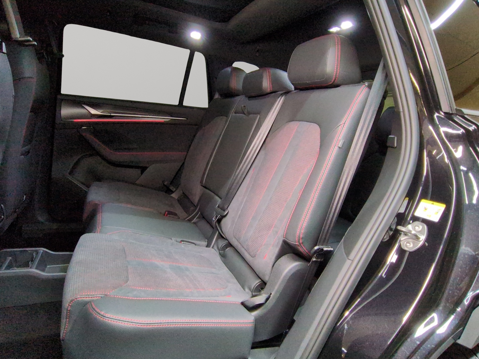 SKODA Kodiaq 2.0 TSI RS 4x4-image-8