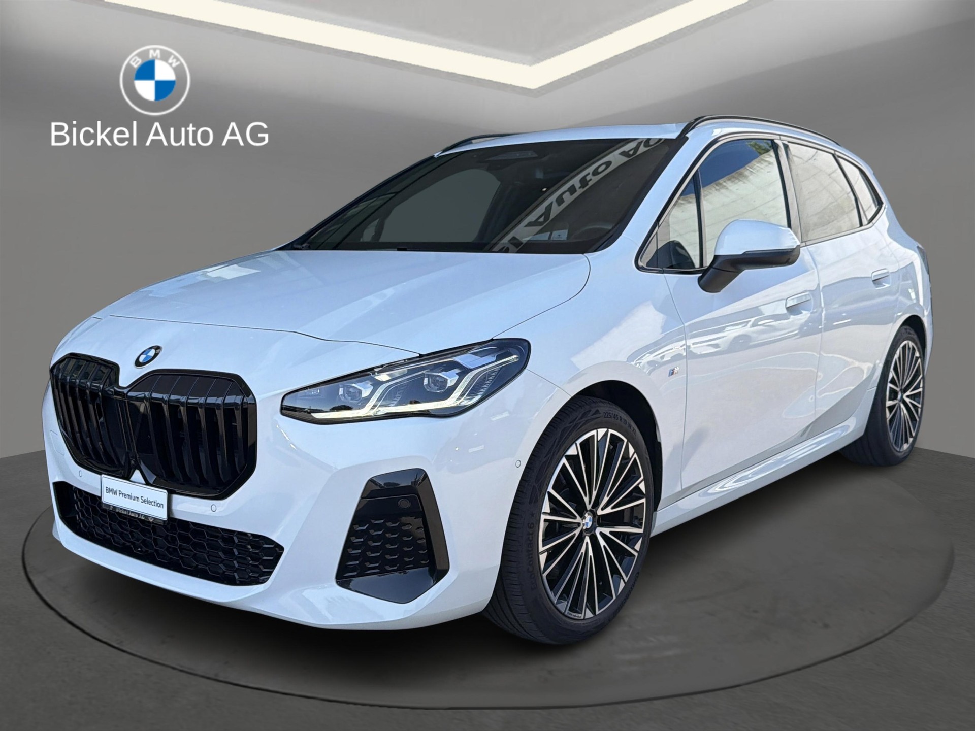 BMW 223i xDrive M Sport-image-0