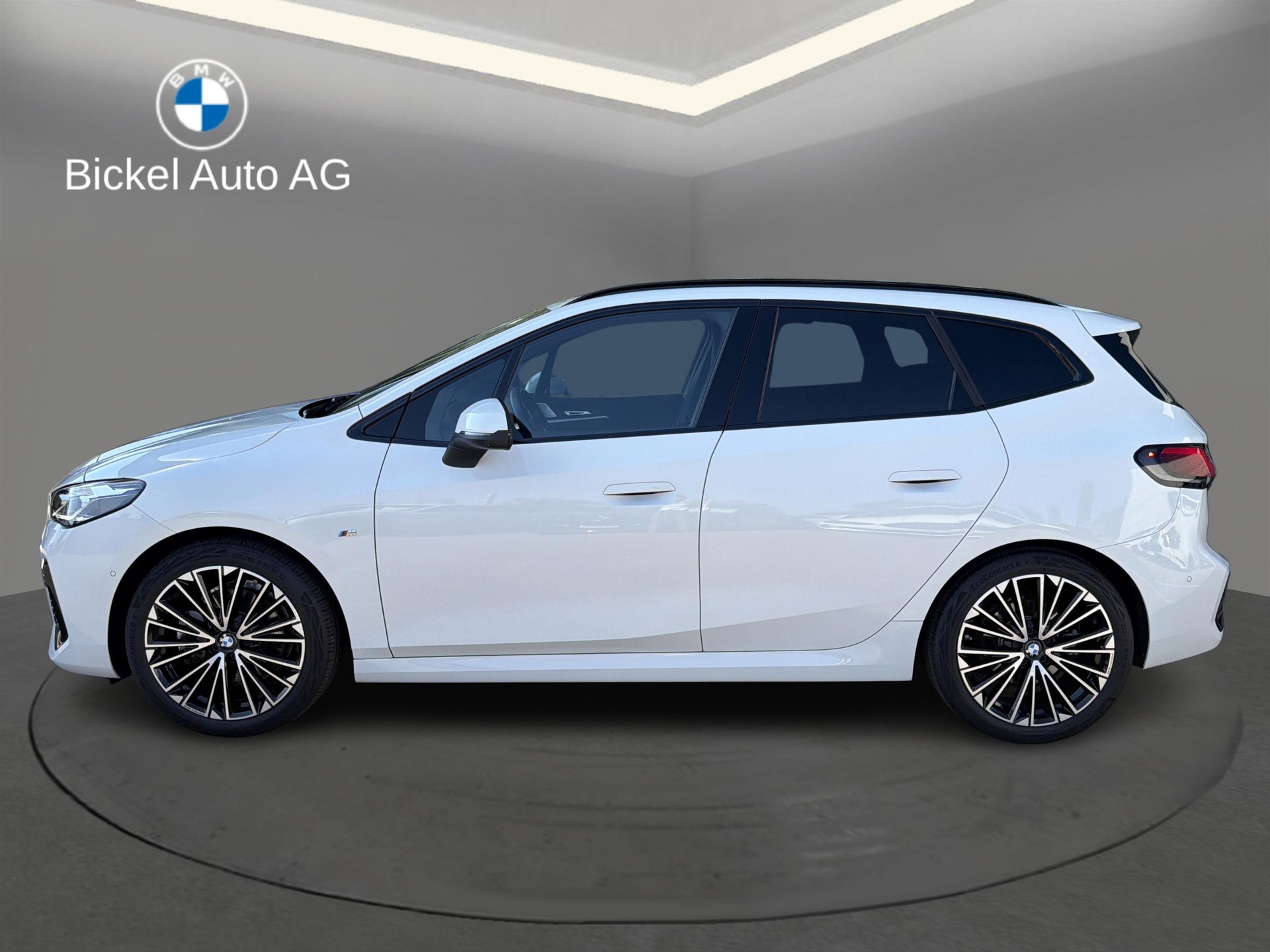 BMW 223i xDrive M Sport-image-3