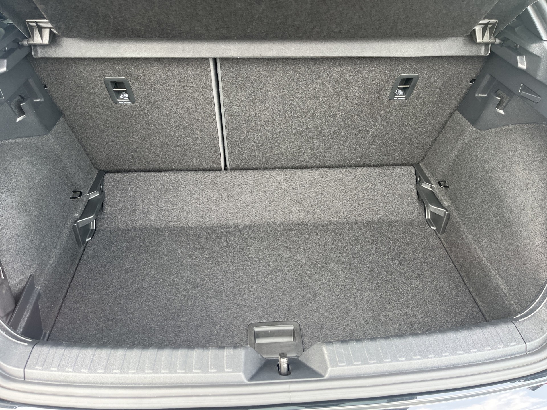 AUDI A1 Sportback 35 TFSI adv. S-tronic *Navi, Optik schwarz, vitual cockpit, Acc Tempomat*-image-12