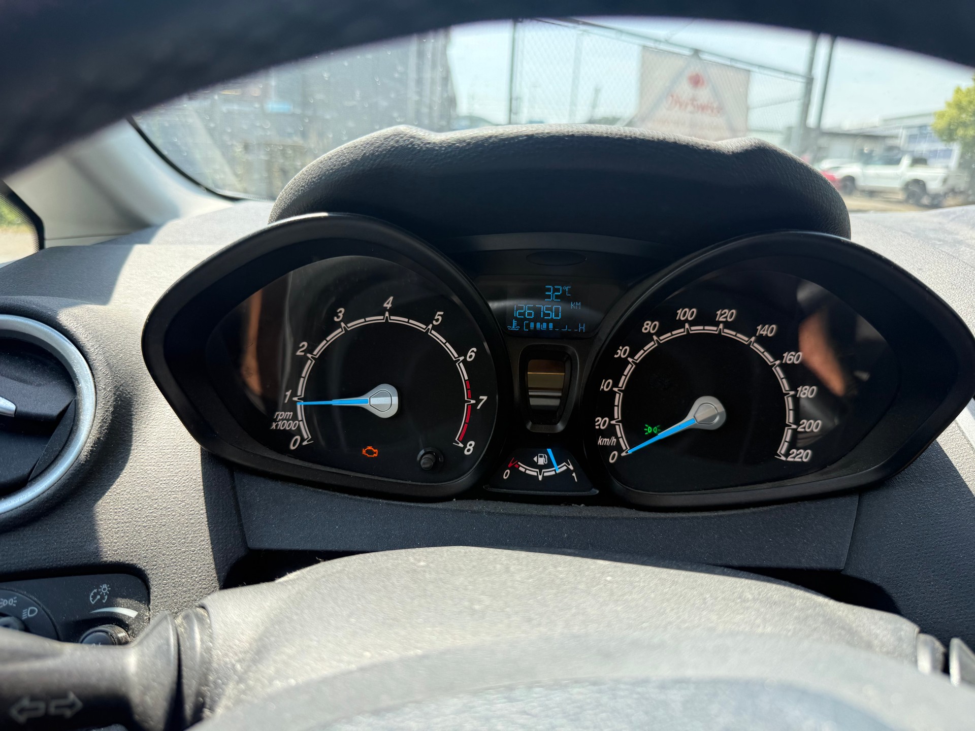 FORD Fiesta 1.0 SCTi Trend-image-9