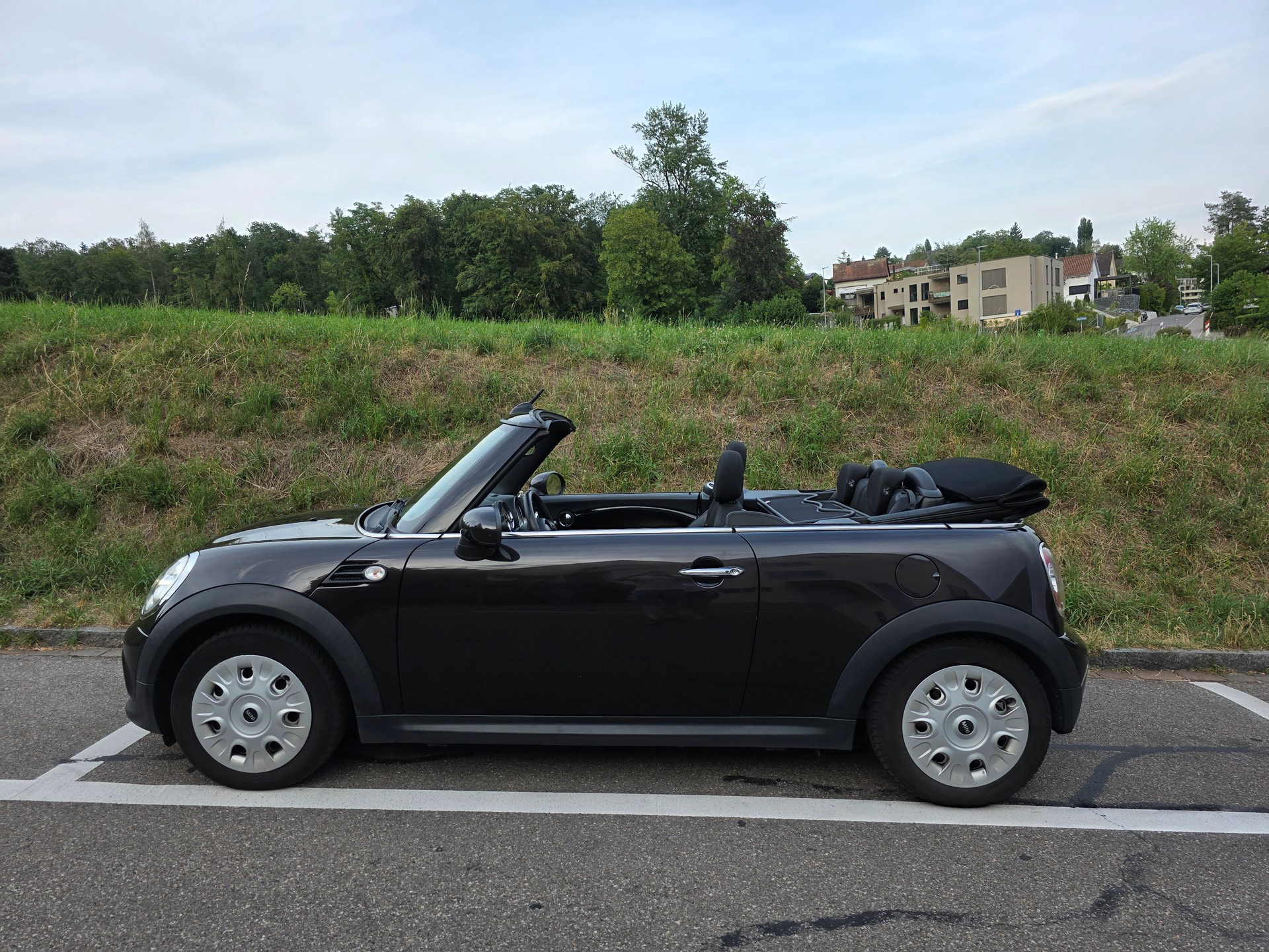 MINI CABRIO-image-17