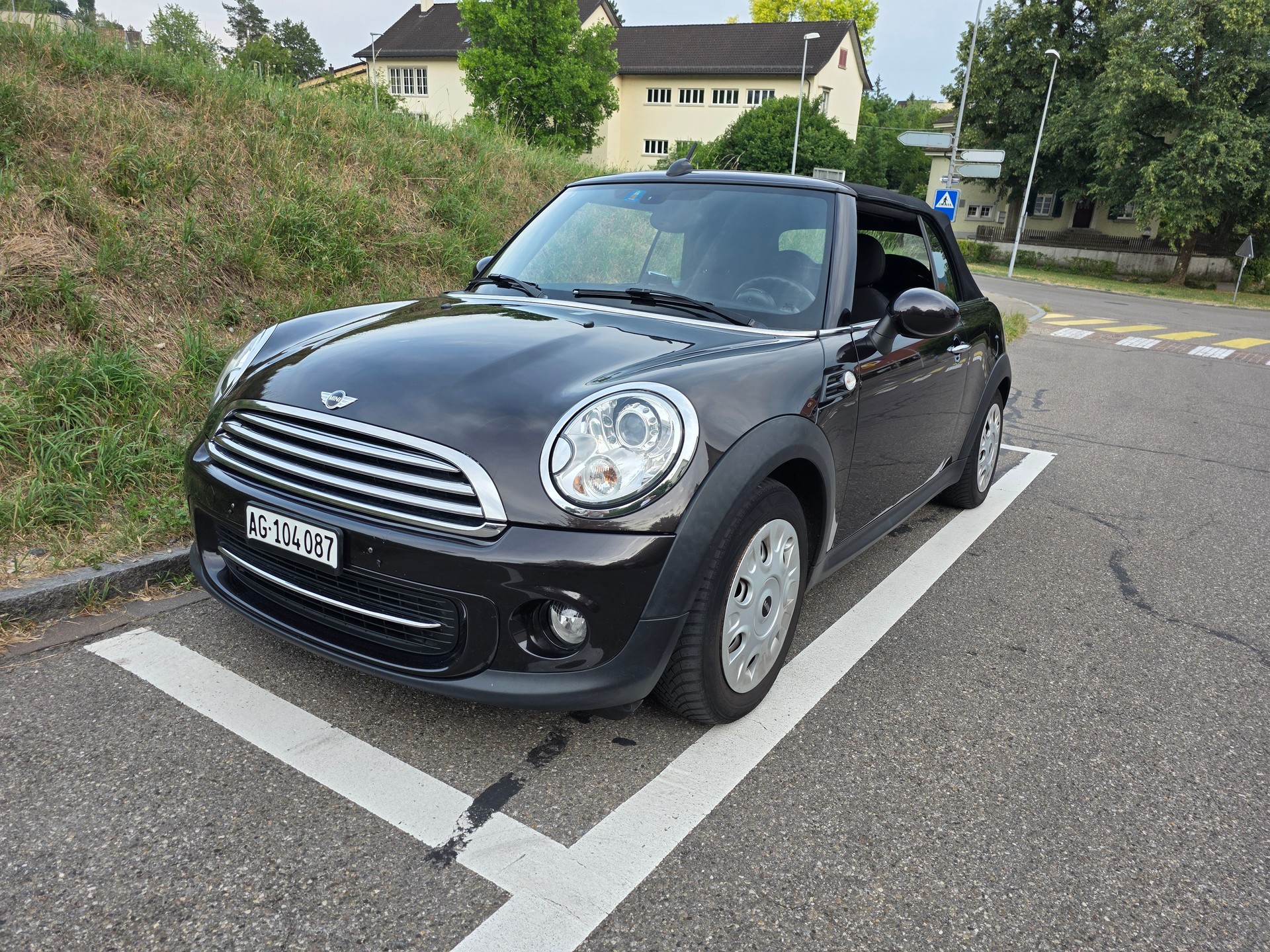 MINI CABRIO-image-11