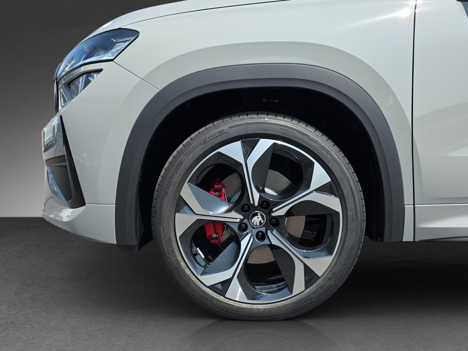 SKODA Kodiaq 2.0 TSI RS 4x4-image-10