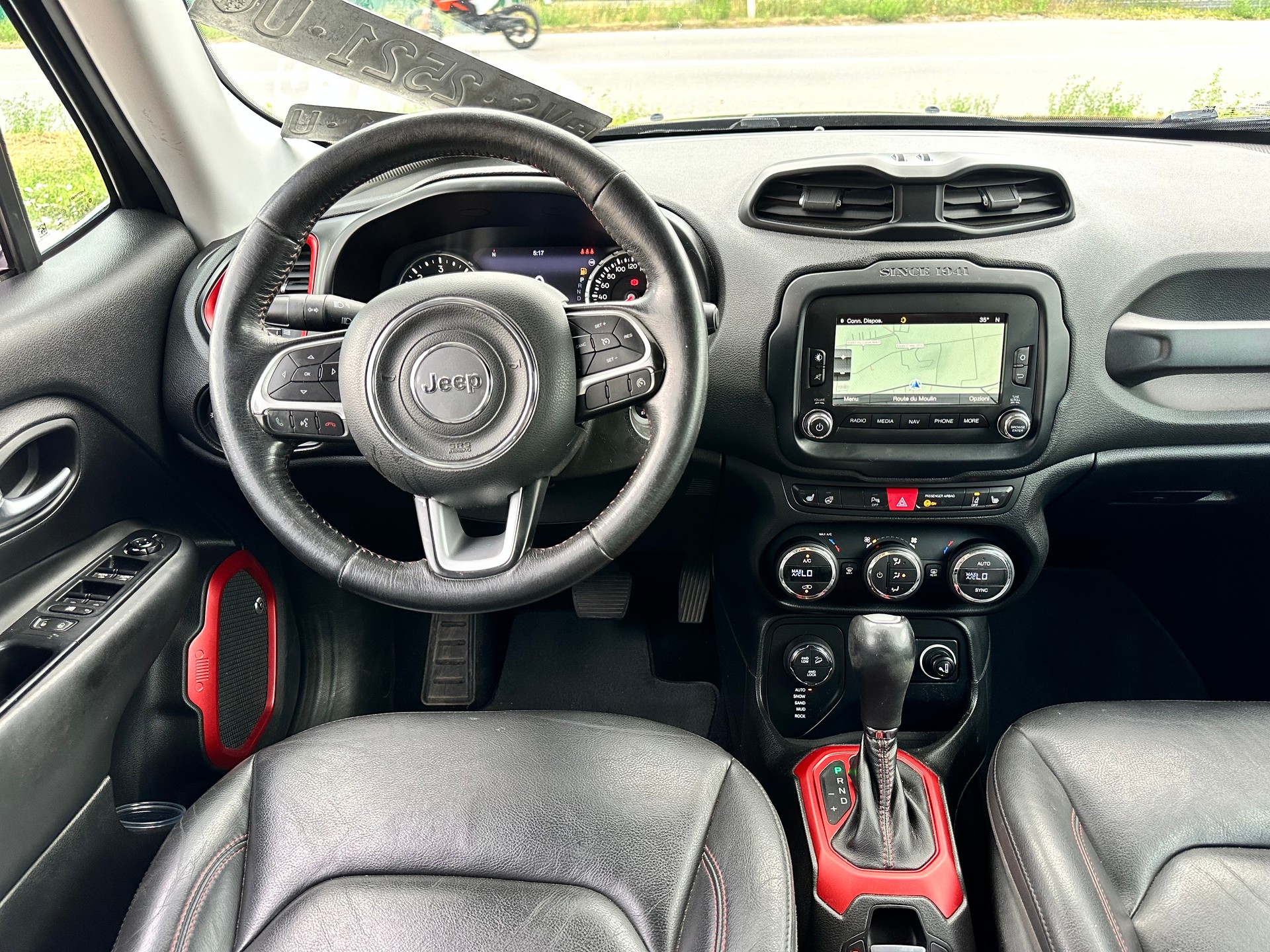 JEEP Renegade 2.0 CRD Trailhawk AWD + Low Range 9ATX-image-11