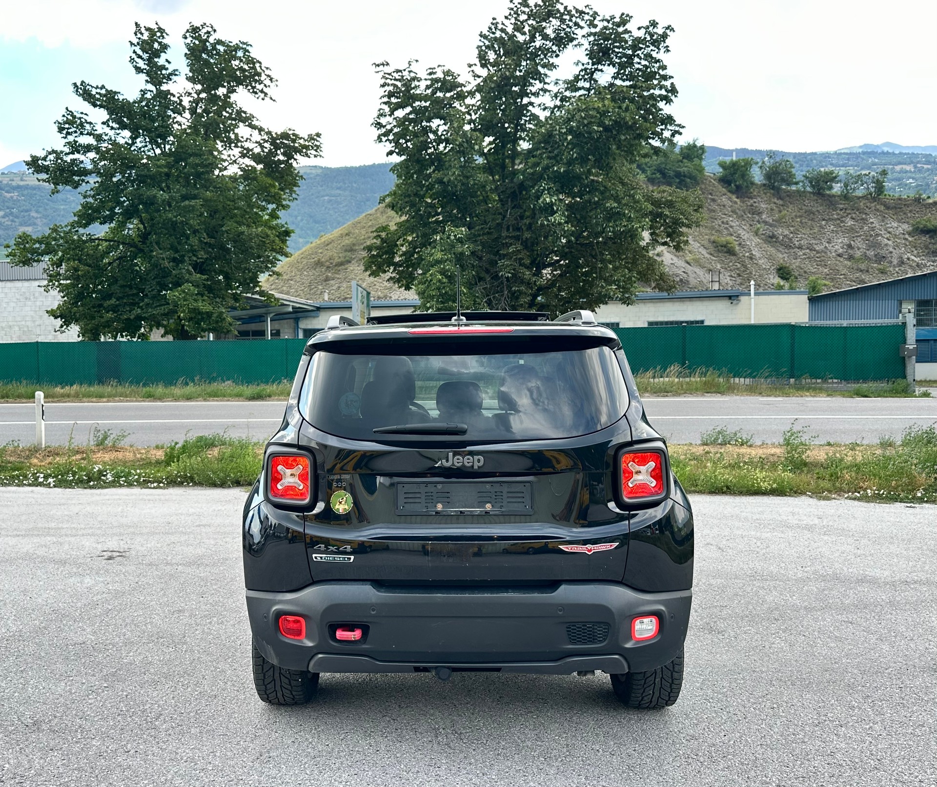 JEEP Renegade 2.0 CRD Trailhawk AWD + Low Range 9ATX-image-7