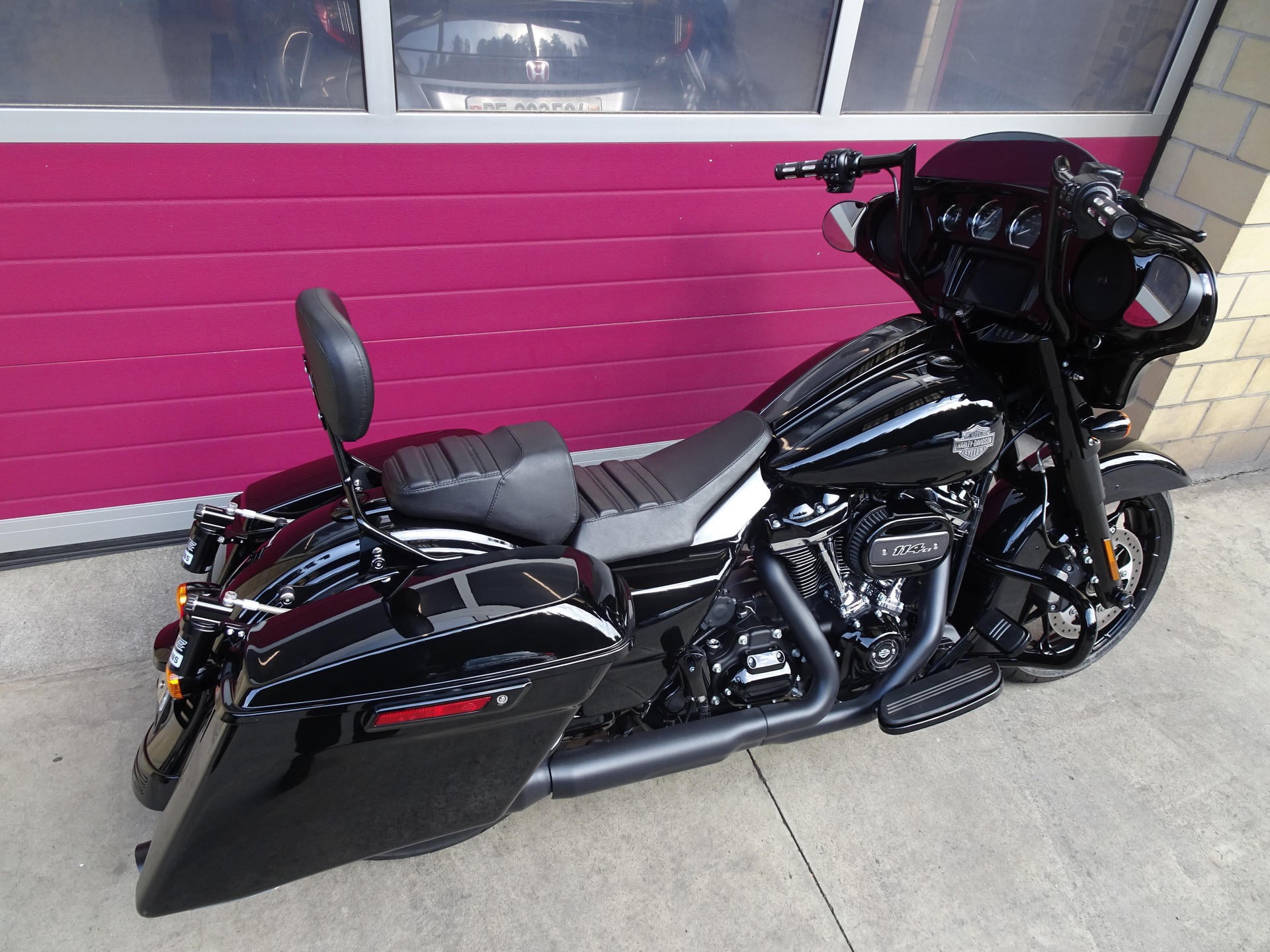 HARLEY-DAVIDSON FLHXS Street Glide Special Black Finish 114-image-14
