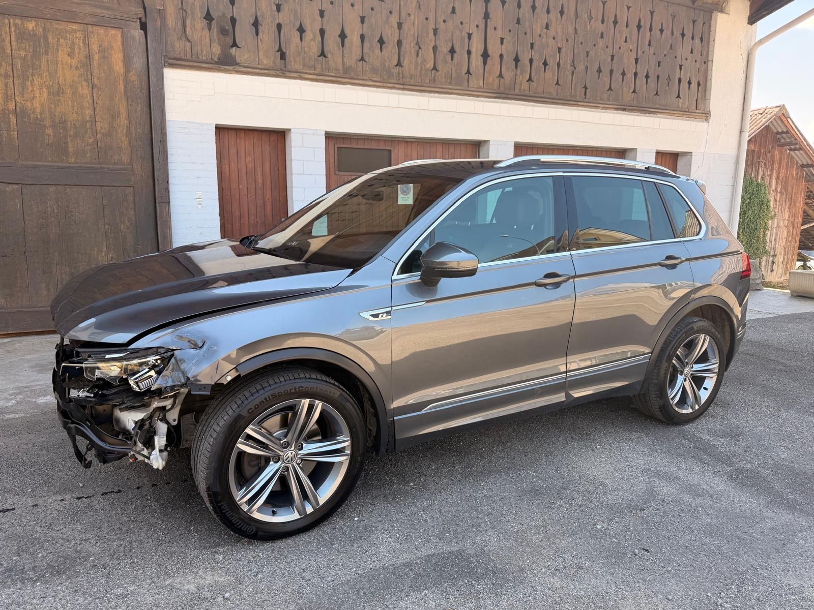 VW Tiguan 2.0TSI R-Line 4Motion DSG