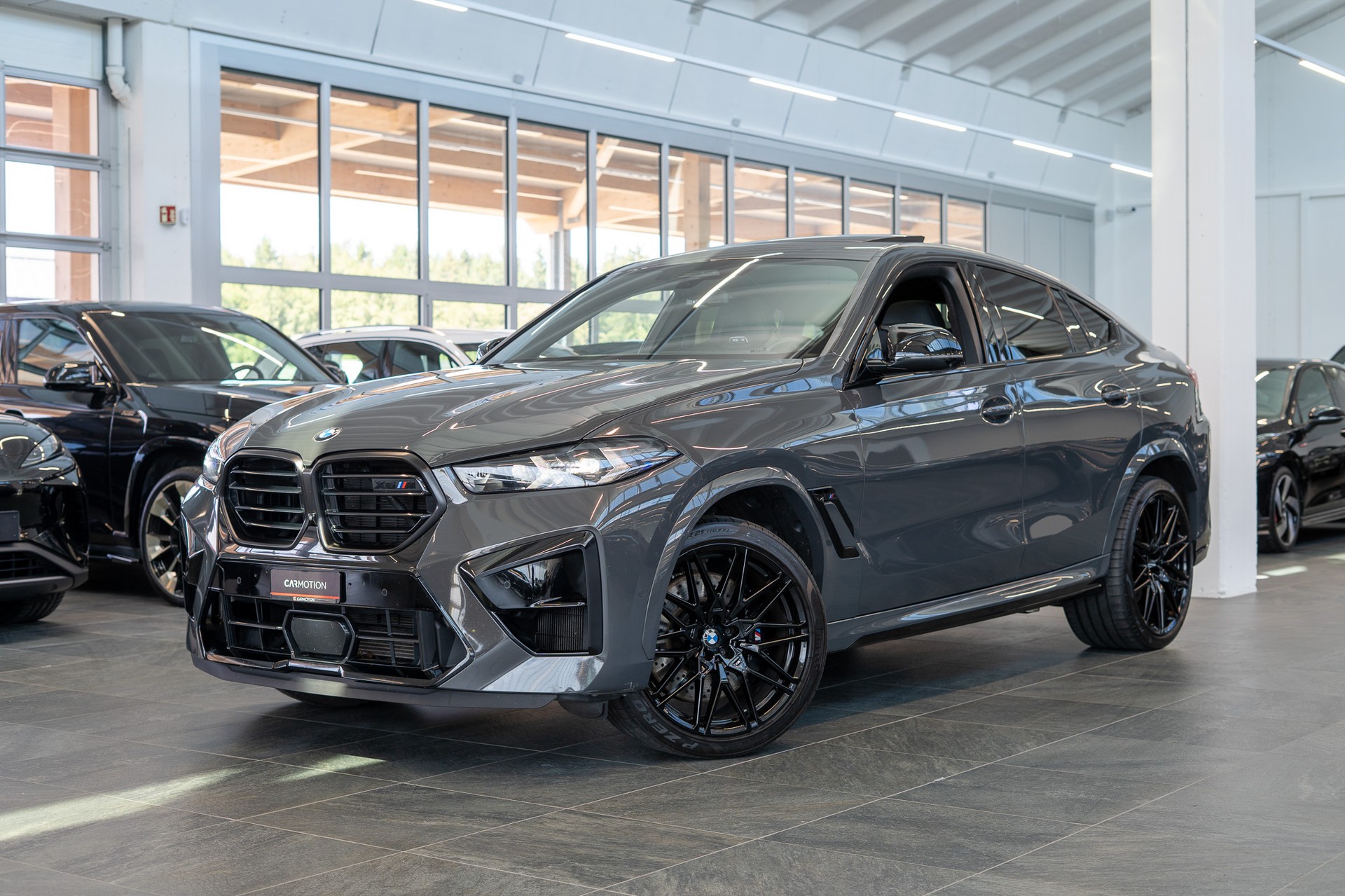 BMW X6 M Competition / Panorama-Schiebedach / Head-Up Display / 360° Kamera / Bowers & Wilkins Sound