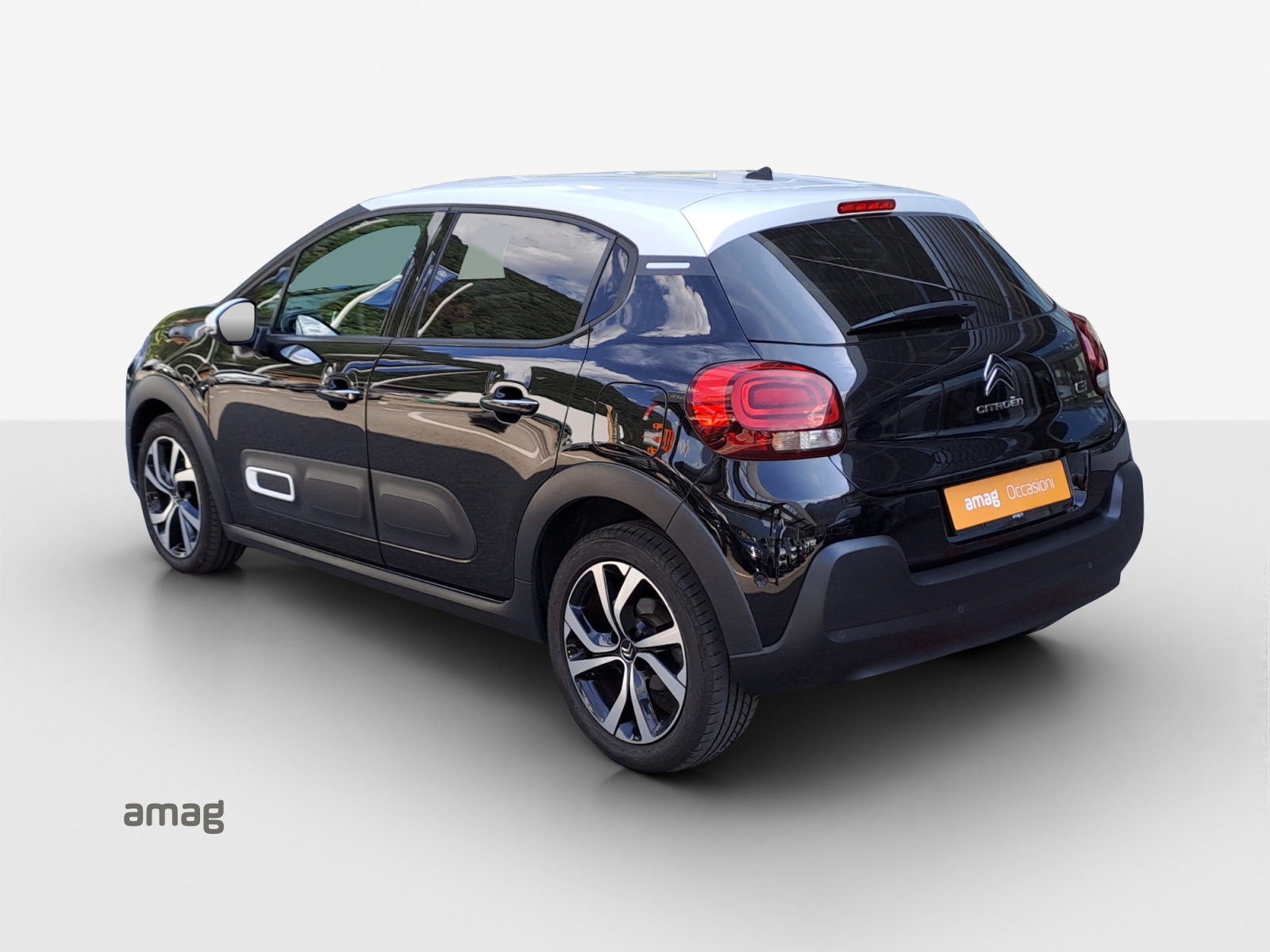 CITROEN C3 1.2i PureTech Shine EAT6-image-2