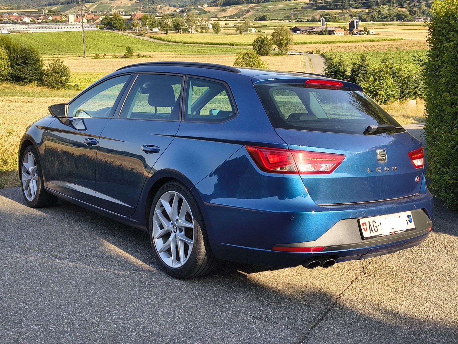 SEAT 2.0 TDI 184 FR Line DSG-image-1