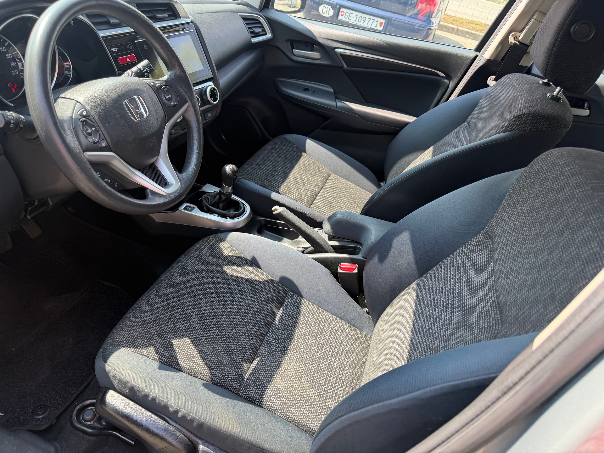 HONDA Jazz 1.3i-VTEC Elegance-image-9