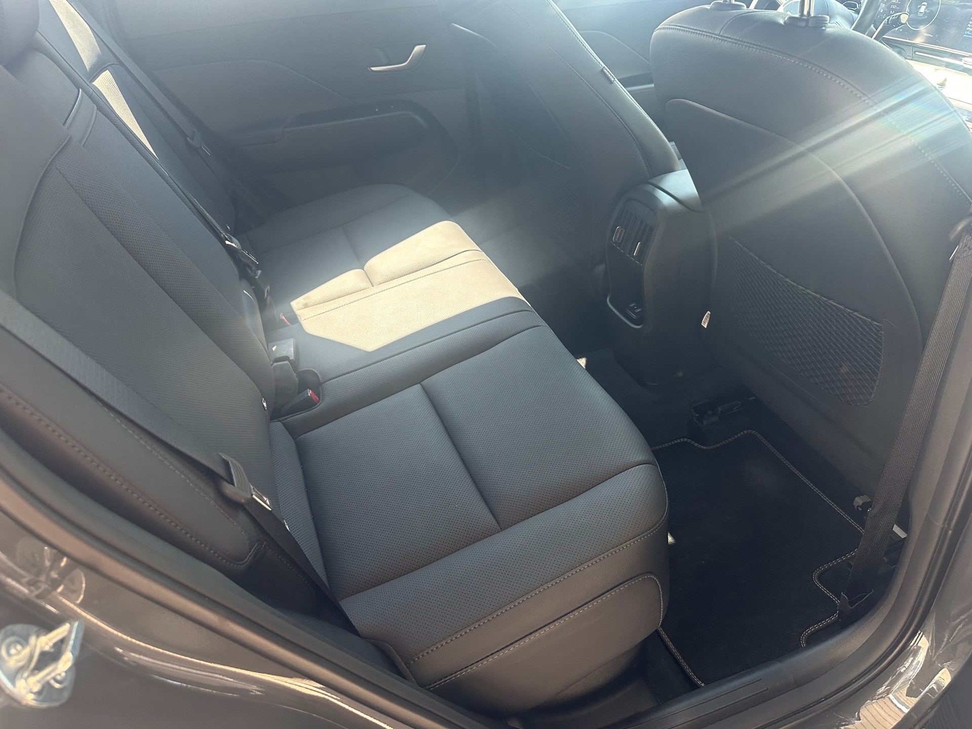 HYUNDAI Kona 1.6 GDi HEV Vertex DCT-image-6