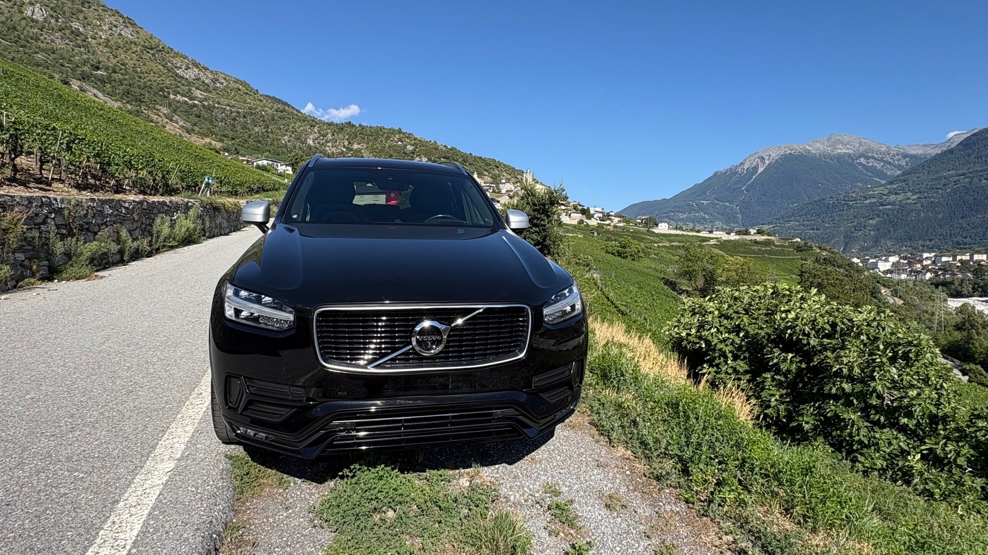 VOLVO 2.0 D5 R-Design 7P. AWD-image-0