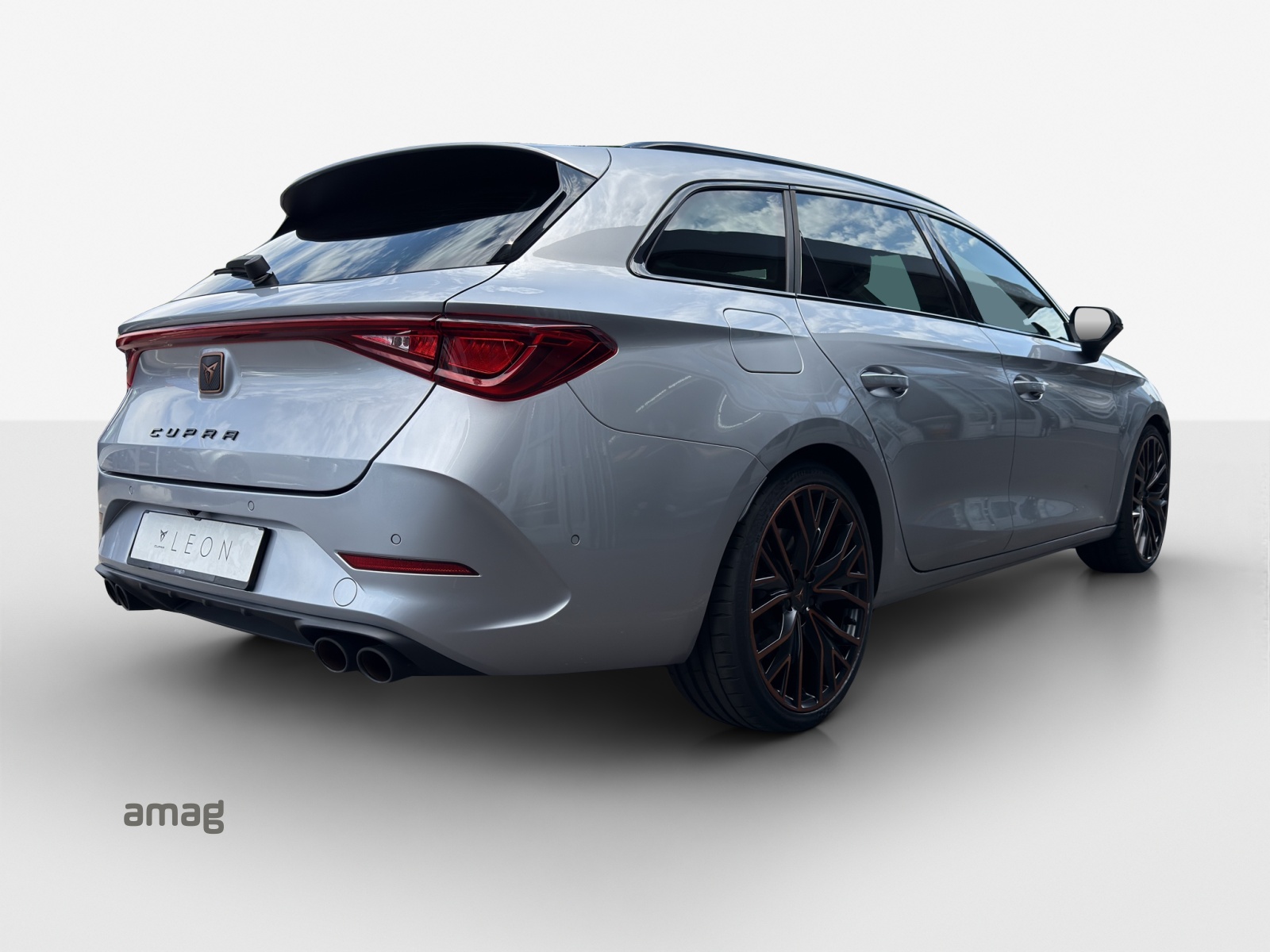 CUPRA LEON ST 2.0 TSI VZ DSG 4Drive-image-4