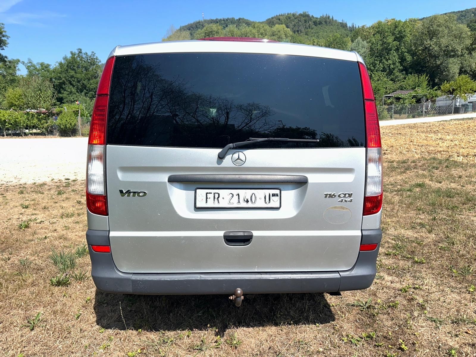 MERCEDES-BENZ Vito 116 CDI Blue Efficiency EL 4Matic A-image-5
