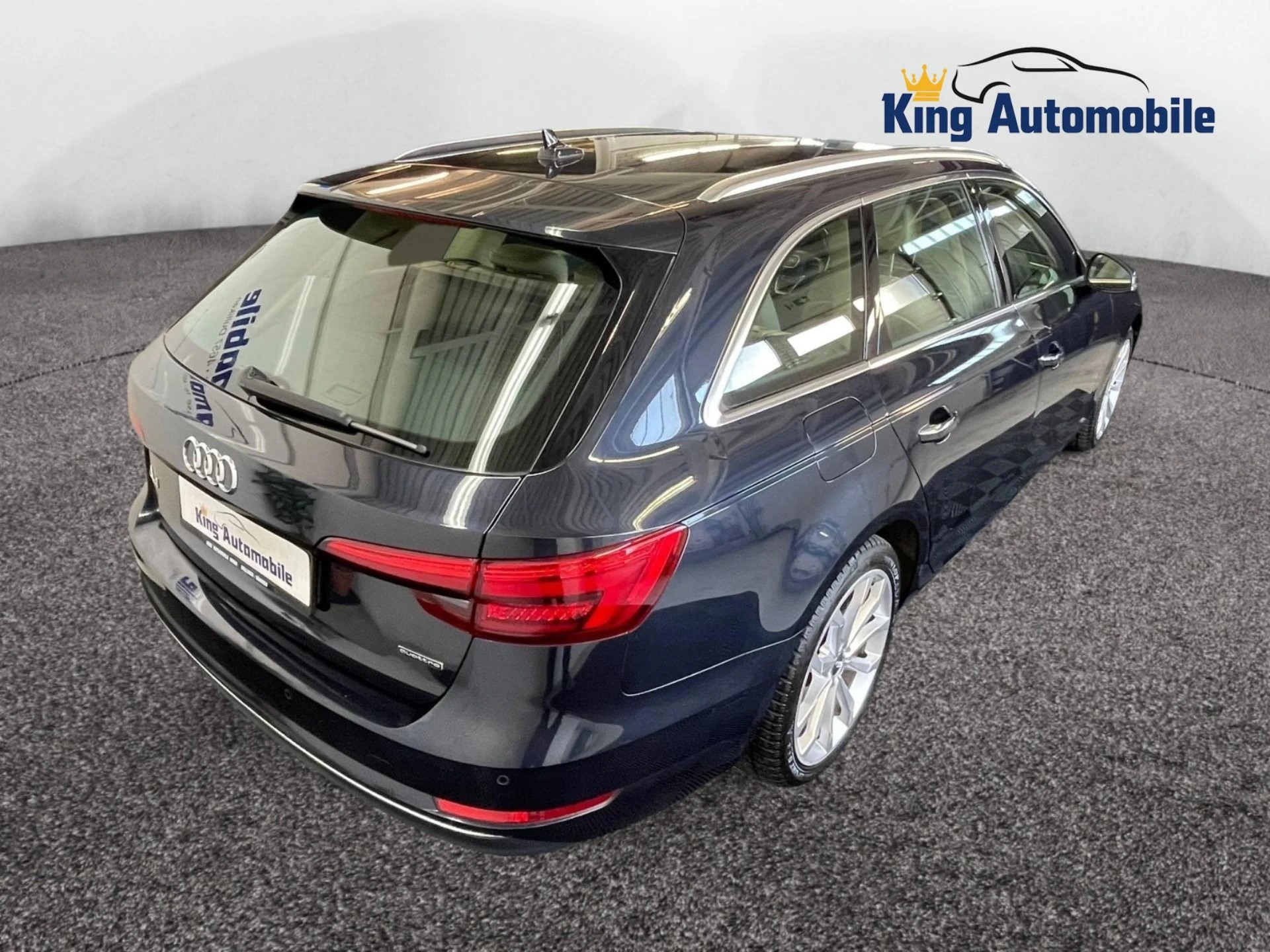 AUDI A4 Avant 2.0 TDI quattro S-tronic | CH-Auto | Frisch MFK 12.25 | Audi Virtual Cockpit | Navi | Leder-image-3