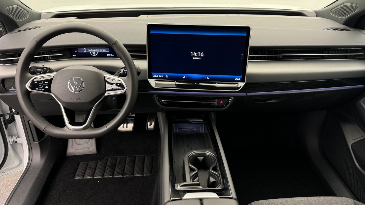 VW ID.7 Tourer Pro 77 kWh Limited-image-5