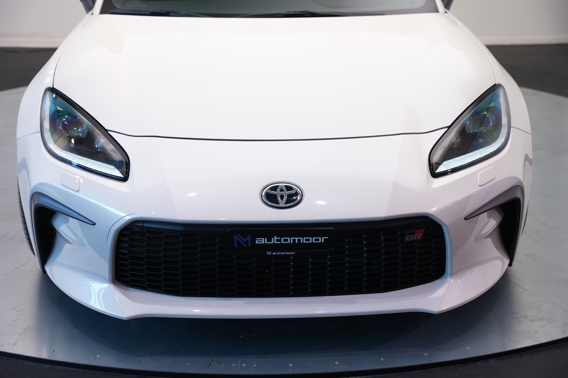 TOYOTA GR 86 2.4 Sport+ *CH-Fahrzeug* *Japan Racing Felgen*-image-44