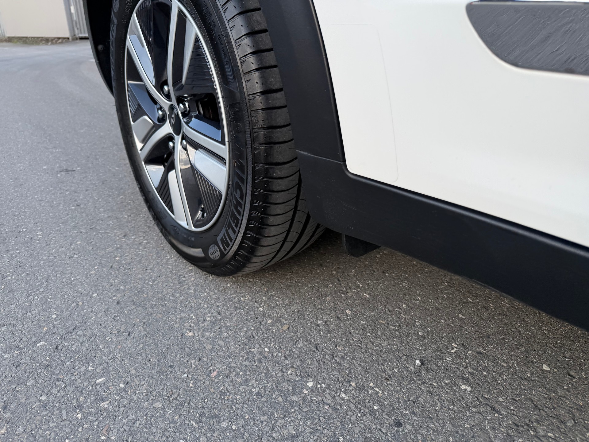 KIA Niro 1.6GDi Plug-in Hybrid Power DCT VÉHICULE SOIGNÉ-image-14