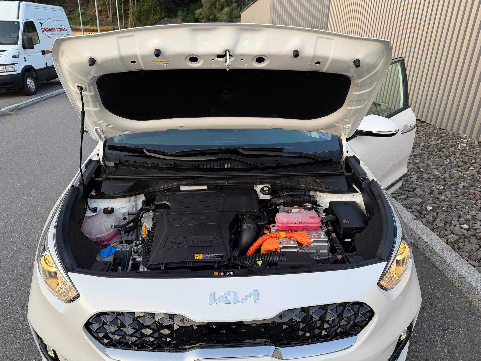 KIA Niro 1.6GDi Plug-in Hybrid Power DCT VÉHICULE SOIGNÉ-image-50