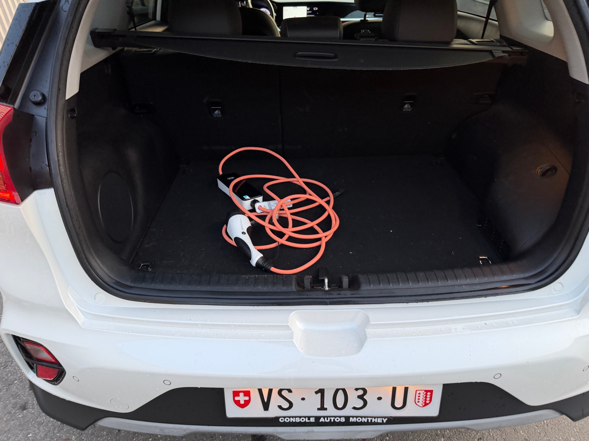 KIA Niro 1.6GDi Plug-in Hybrid Power DCT VÉHICULE SOIGNÉ-image-45