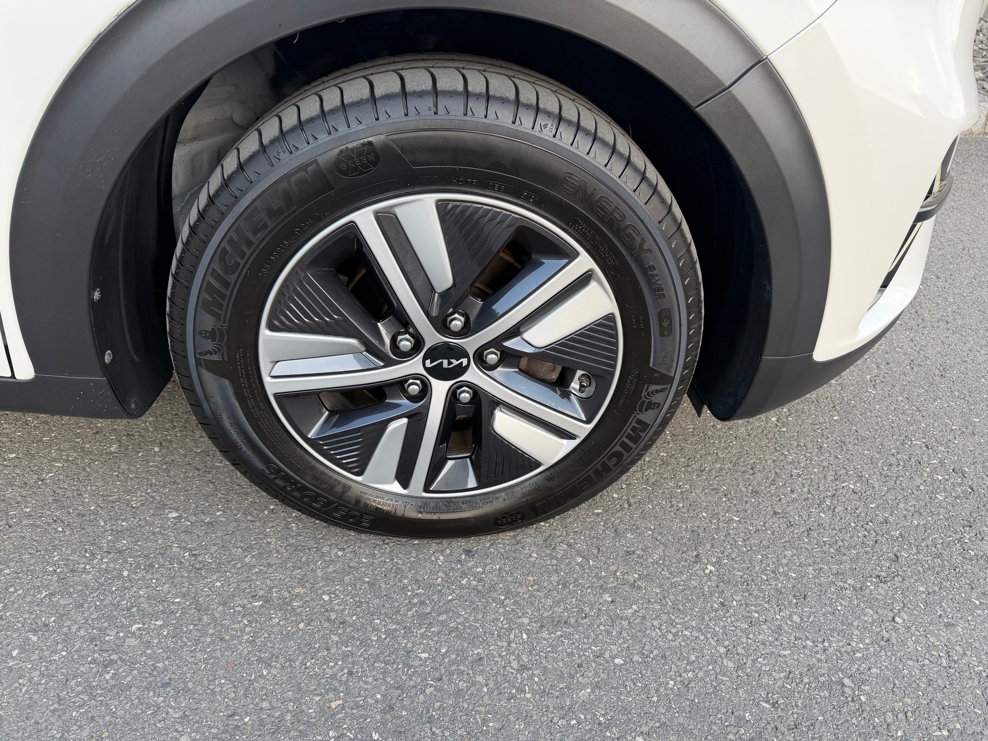 KIA Niro 1.6GDi Plug-in Hybrid Power DCT VÉHICULE SOIGNÉ-image-12