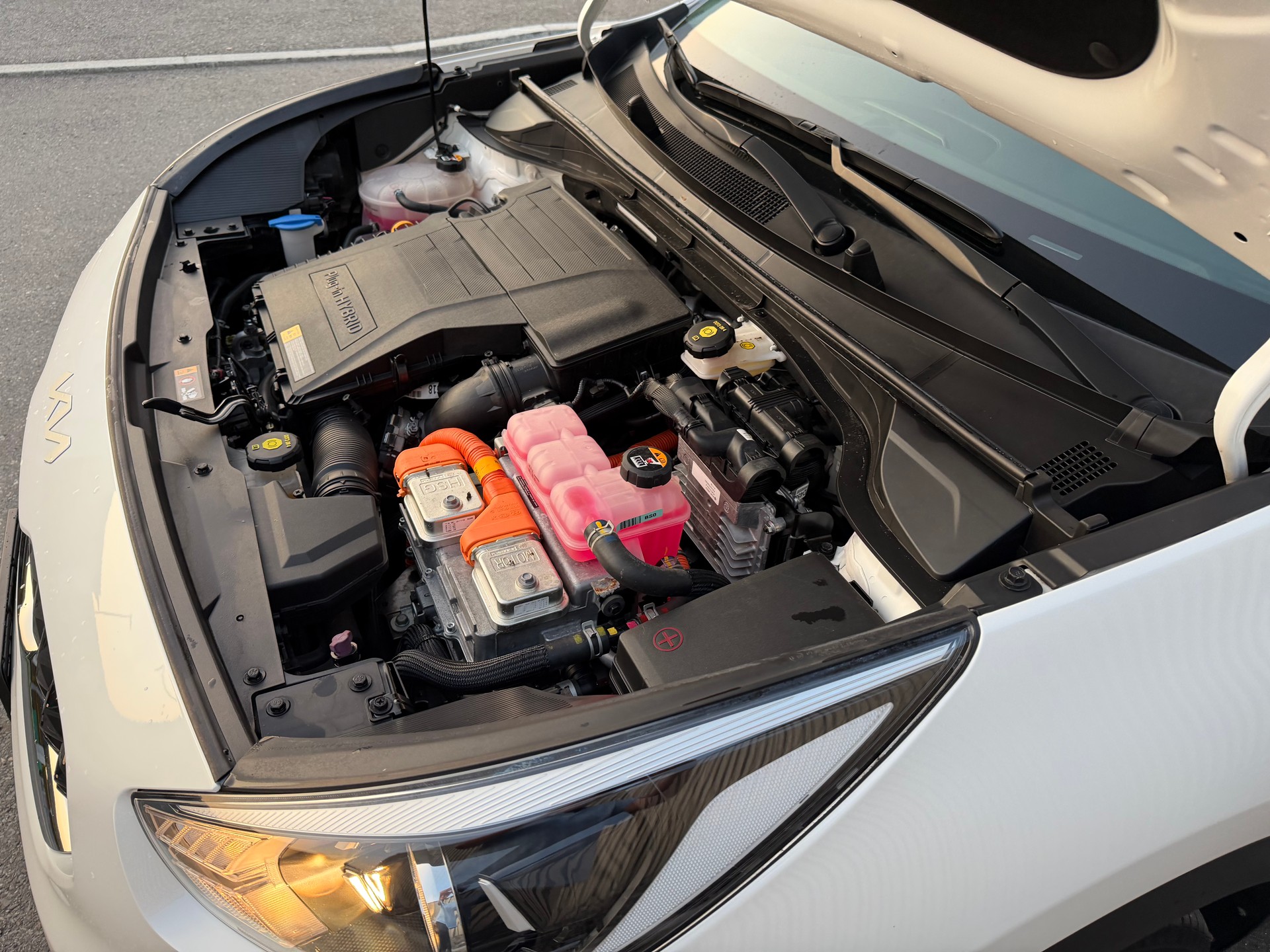 KIA Niro 1.6GDi Plug-in Hybrid Power DCT VÉHICULE SOIGNÉ-image-52