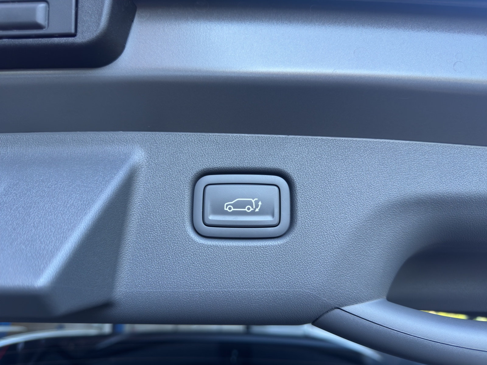KIA EV3 81 kWh Earth+-image-10