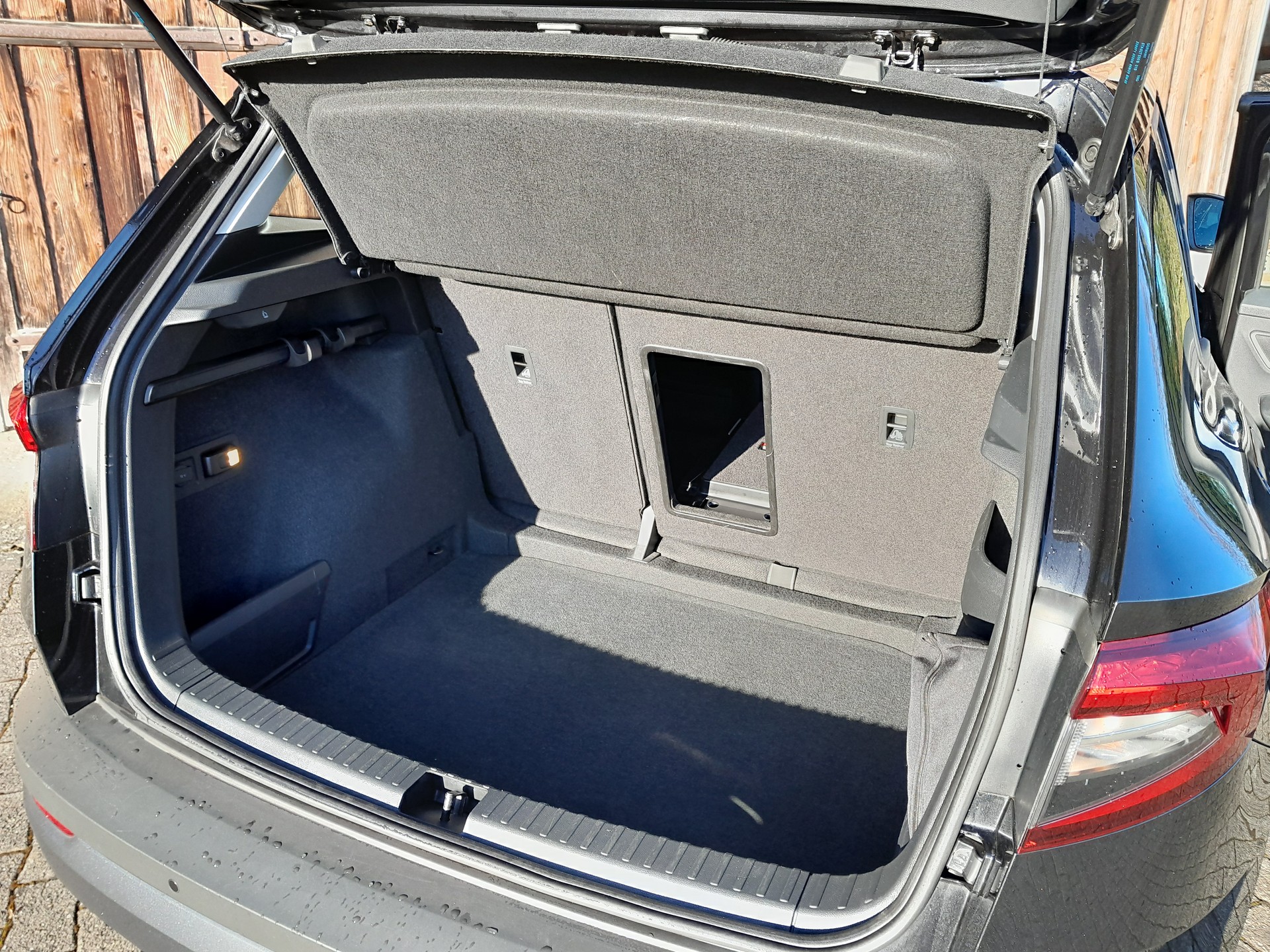 SKODA Karoq 2.0 TDI CR Ambition 4x4 DSG-image-5