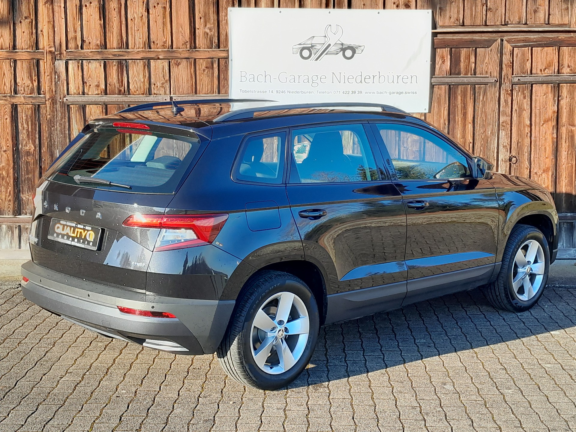 SKODA Karoq 2.0 TDI CR Ambition 4x4 DSG-image-1