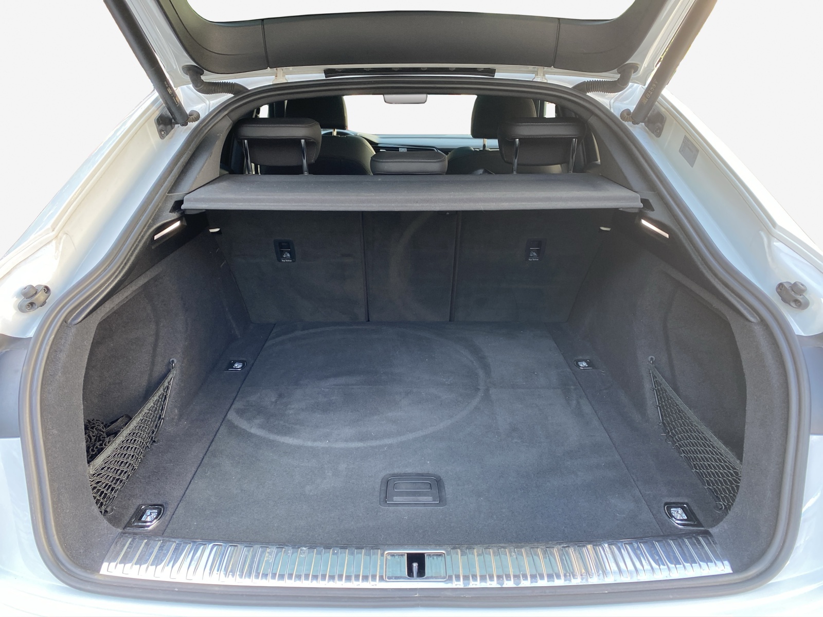 AUDI e-tron 50 Sportback Advanced Attraction quattro-image-12