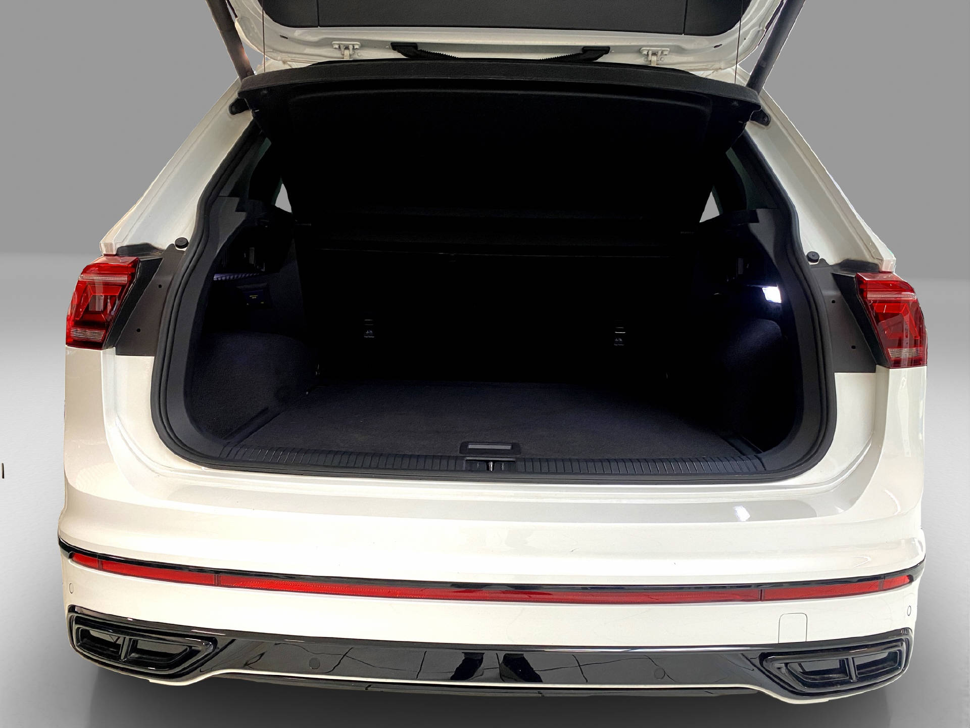 VW Tiguan 2.0 TDI SCR R-Line DSG-image-15